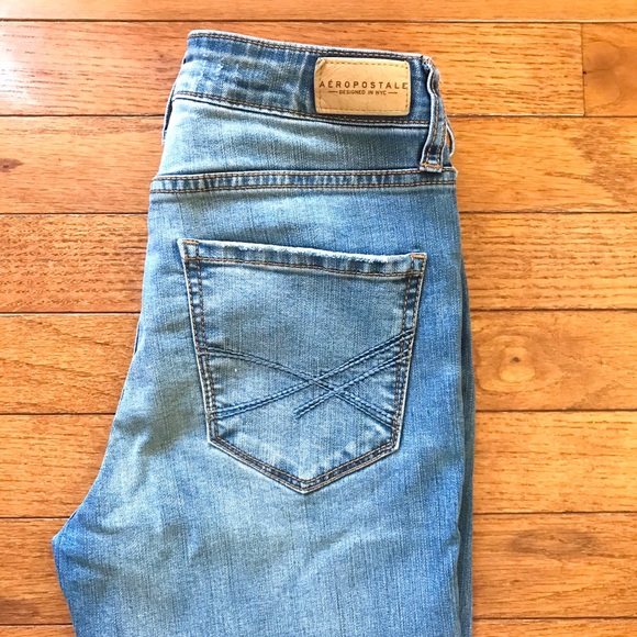 Aeropostale High Waisted Ankle Jeans/Jeggings - Picture 3 of 4